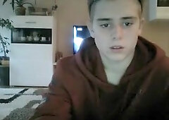 Hungarian Cutiesmooth Bubble Assbig Cock On Cam