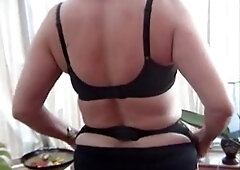 Granny w Pierced Wet Crack Undresses and Toys