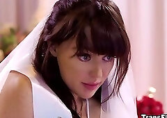 Whitney and Izzy were surprised when Lauren wants to join in the FUN