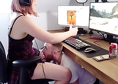 Blonde teen in solo action with her pussy
