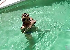 3rd Degree: Filming Underwater with Lelani