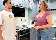 Horny Housewife Fucks! Newcomer Nina Starr