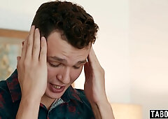 Mature stepmom cant resist stepsons knob