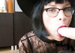 Gimme these cummies! I desires 'em...