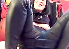 Vicky anal play and pee 1