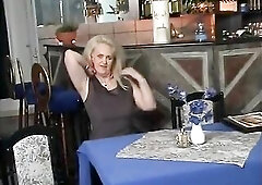 This is some other session where u're gonna love watching solo action with German aged lady