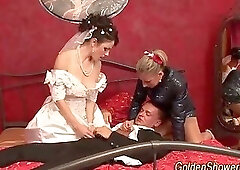 Bride gets goldenshower