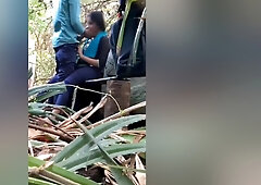 Indian Cheating Girlfriend Sex In Outdoor Jungle With Boyfriend