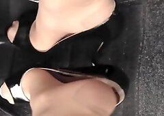 Stomp pedal with slippery classy high heels