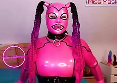 Miss Maskerade - Onlyfans why u should give into temptation