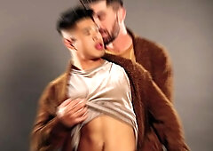 Rod's Room: Ripped Twinks Share Their Love