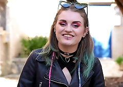 Anissa, 22, fucked by two guys at her request! - Jacquie et Michel TV