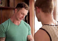 Next Door Buddies: Tom Gets Face Plowed by Jock