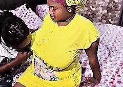 Balloon breasts Presy banged a stranger who helped her