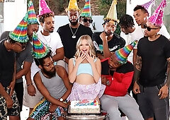 Coco Lovelock-InterracialBlowbang