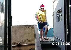 Bad men caught having intercourse on the rooftop, insatiable in the sun (UTTER ON CRIMSON)