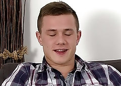 Jock shows off his body and jerks off during interview