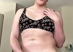 TS Some Little Crumbs - hairy solo glasses