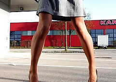 Crossdresser urinates in stockings in public