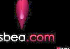 Anna Rose & Jenny Doll - Gentle intimate Sapphic love