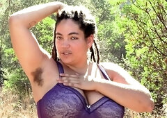 NAUGHTYNATURALS    Hairy Bushes   Pits