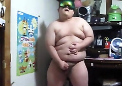 Young Asian Chub jerking 3