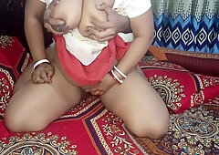 Desi Newest Hot Bowdi Fingering Time Made Boy In Room