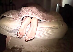 Jerk your dick to my soles whilst I try to rest! - Preview