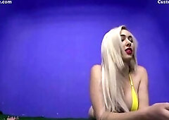 Giantess Zoey Changes Wrestling Divisions