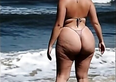 Massive butt thick gals walking - compilation 5 [AI]