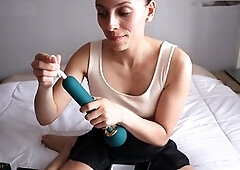 Unboxing, cowgirl riding