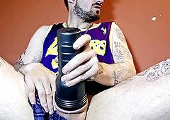 Straight boy Cdubzdik has a solo edging session with his big cock