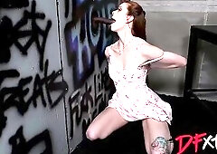 DFXTRA - Hawt Erin Everheart Visits Campus Gloryhole