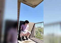 on charming days I like to pee on my balcony