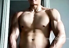 Chinese muscular gay star cumshot