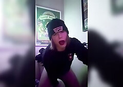 Alternative sissy bouncing on BBC