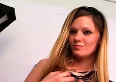 Blonde solo jerking off