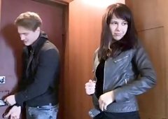 Whore adores blowjobs a lot