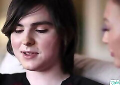 TS Barbara analed goth babe Candy Crush