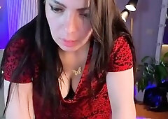 Amateur webcam girl masturbate big dildo
