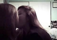 Asian Amateur Lesbians Kissing