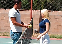 Cute-looking busty model Kagney Linn Karter is enjoying intensive penetration