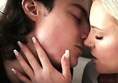 This babe Discovered a Sextoy During the time that Cleaning. I Walked In and Screwed Her – Zazie Skymm x Victor Caserta