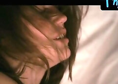 Lea Seydoux Booty,  Bush Scene  in Blue Is The Warmest Color