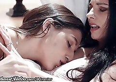 Mindi Mink's Hairy Stepmom Strapon Gets a Sweetheart Treat