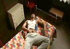 Arab lust breaks condom