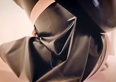 Noemie cleans her w.c