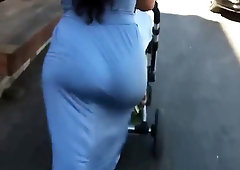 My Booty Jigglin In My Summer Dress