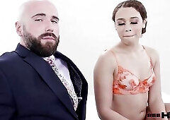 Blue-Eyed Chap Danny Steele Gets His Toes Sucked On By Willow Ryder!