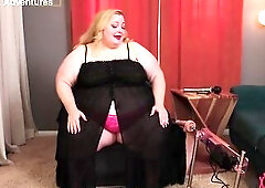 SSBBW Vivienne Rose gets banged by a machine